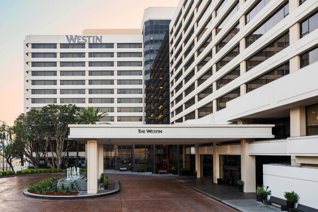 Westin LA facade